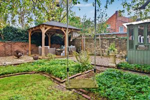 Photo 31- click for photo gallery